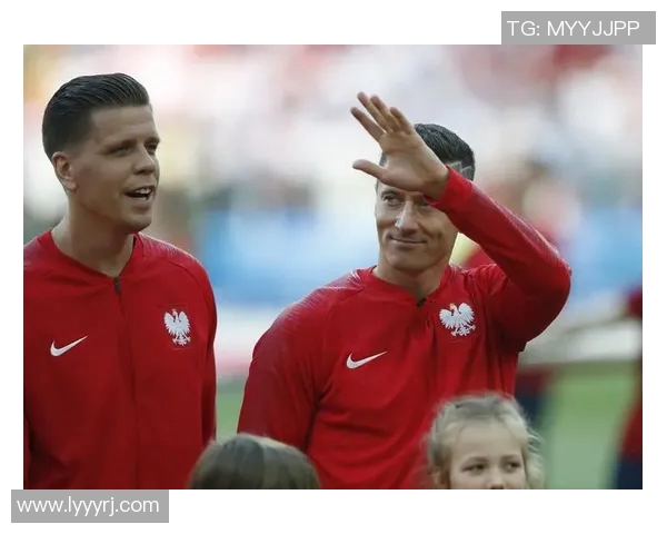 波兰足球明星排行榜揭晓谁是最强球员的巅峰之争 波兰足球明星排行榜揭晓谁是最强球员的巅峰之争