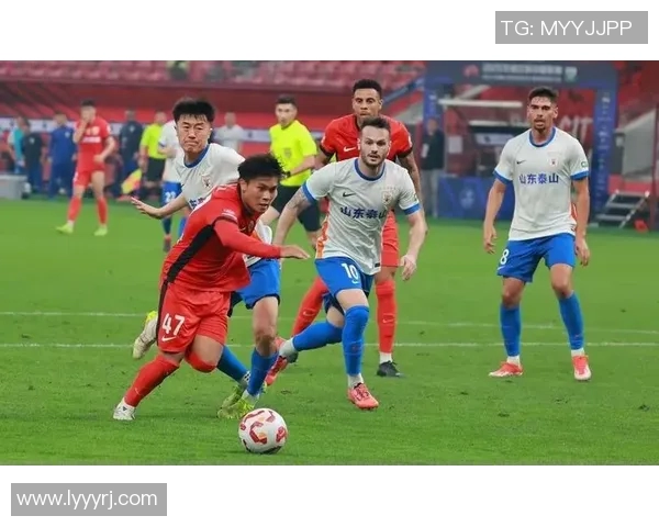 武汉足球队与深圳足球队实力对比赛后分析与总结