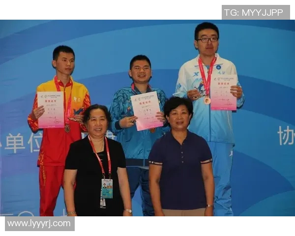 全运会特别报道：重庆篮球队如何在挑战中崛起与成长的励志故事